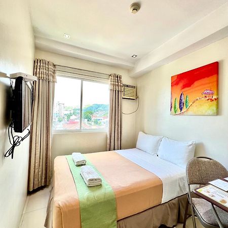 Canberry Hotel Cebu Exterior photo
