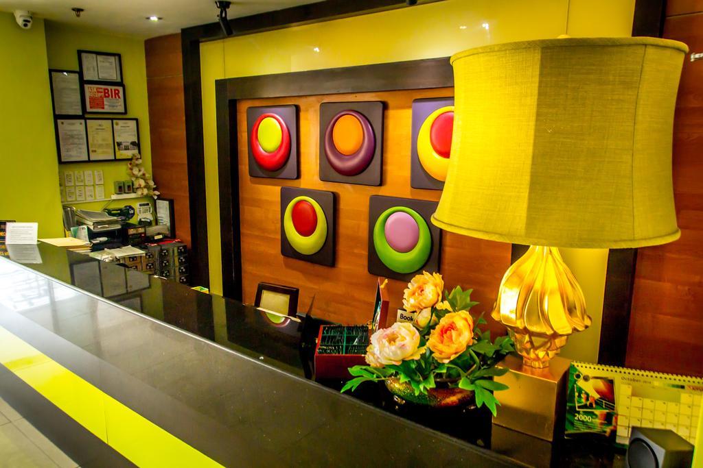 Canberry Hotel Cebu Exterior photo